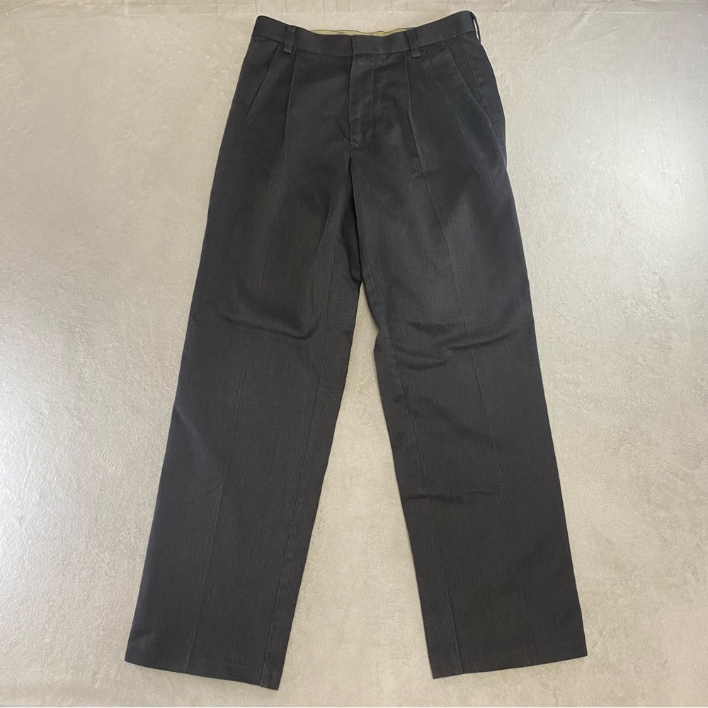 Dockers D3 Classic Fit Khaki Dress Pants Chinos Mens 32x31 Cotton Gray